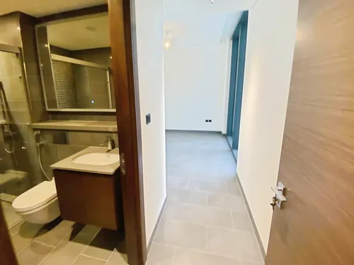 2 Bedrooms Apartment in The Crest Tower A