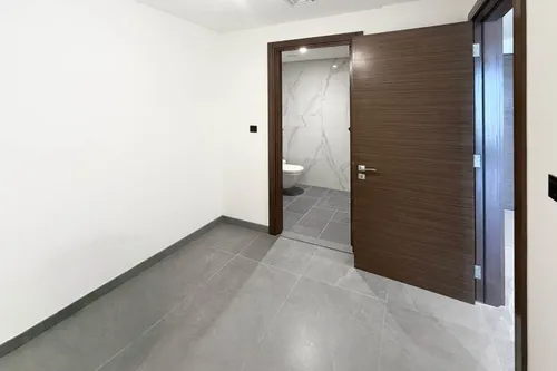 2 Bedrooms Apartment in The Crest Tower A