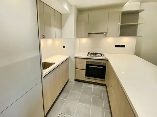 2 Bedrooms Apartment in The Crest Tower A