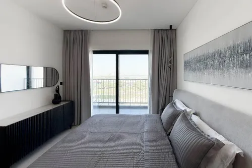 2 Bedrooms Apartment in The Crest Tower A