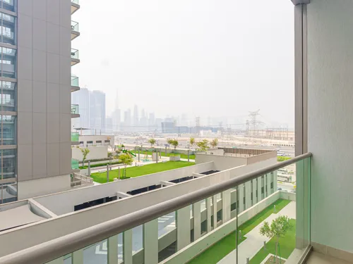 2 Bedrooms Apartment in Sobha Creek Vistas Tower A