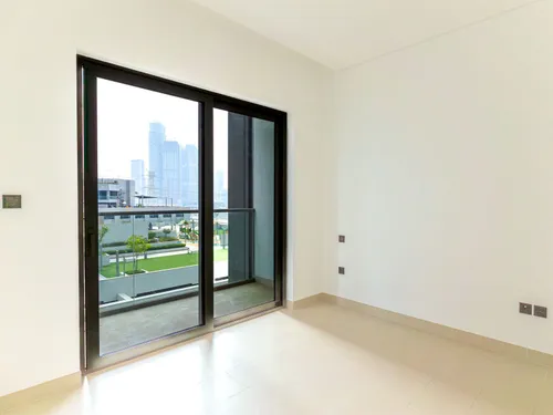 2 Bedrooms Apartment in Sobha Creek Vistas Tower A
