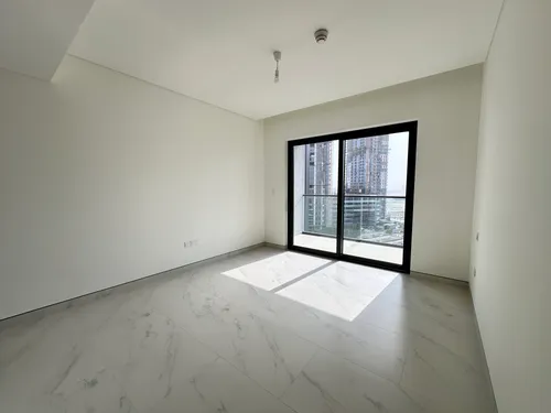 3 Bedrooms Apartment in Creek Vistas Grande