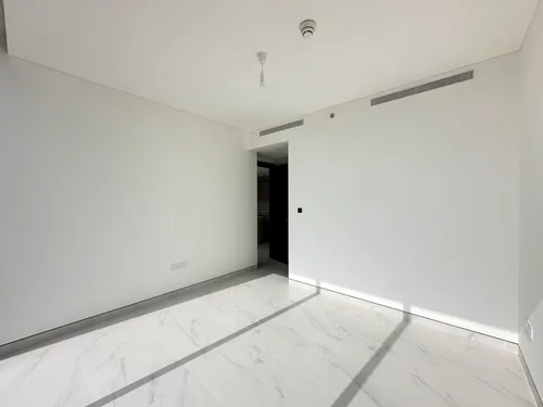 3 Bedrooms Apartment in Creek Vistas Grande