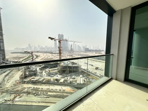 3 Bedrooms Apartment in Creek Vistas Grande