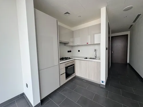 1 Bedroom Apartment in The Crest Tower B