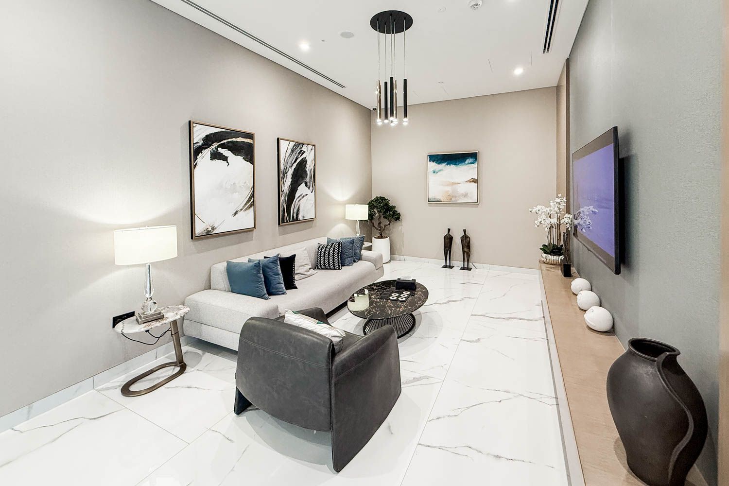 1 Bedroom Apartment in Waves Grande