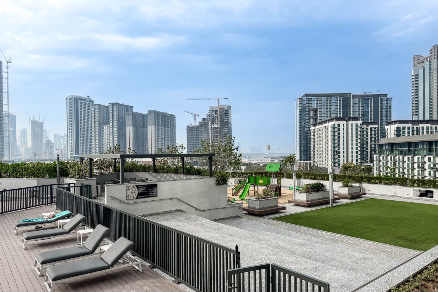 1 Bedroom Apartment in Waves Grande