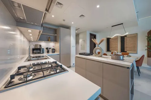 2 Bedrooms Apartment in Creek Vistas Grande