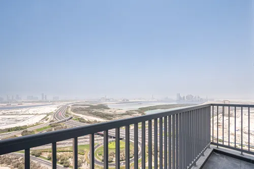 2 Bedrooms Apartment in The Crest Tower B