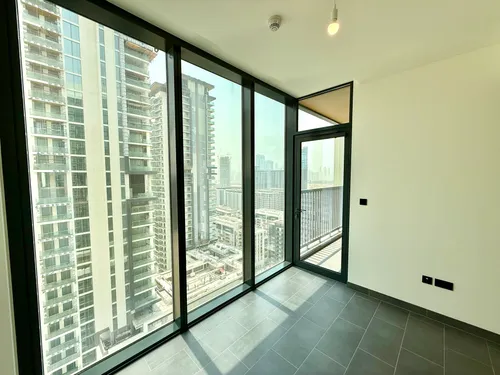 12 Cheques | Burj View | Open Layout | Vacant