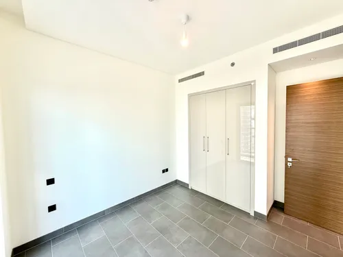 1 Bedroom Apartment in The Crest Tower C