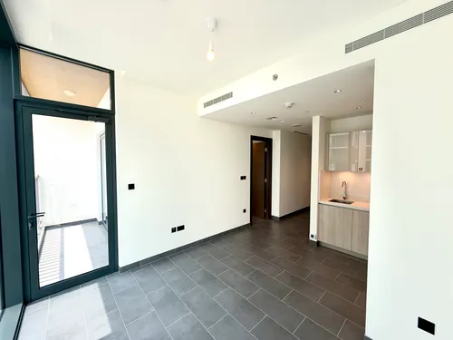 1 Bedroom Apartment in The Crest Tower C
