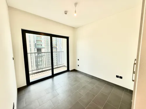 1 Bedroom Apartment in The Crest Tower C