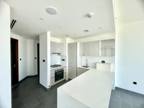 1 Bedroom Apartment in The Crest Tower A