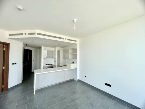 1 Bedroom Apartment in The Crest Tower A
