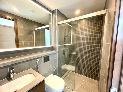 1 Bedroom Apartment in The Crest Tower A