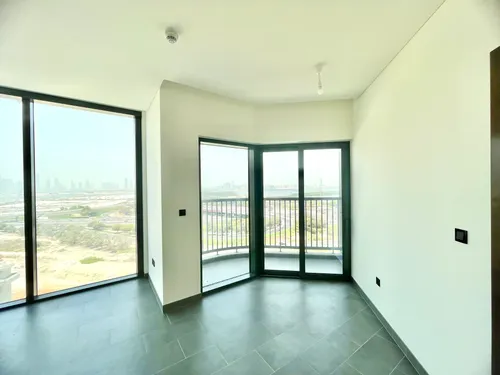 1 Bedroom Apartment in The Crest Tower A