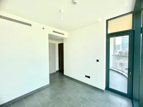 1 Bedroom Apartment in The Crest Tower A