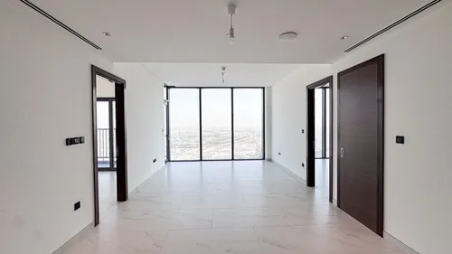 3 Bedrooms Apartment in The Crest Tower A