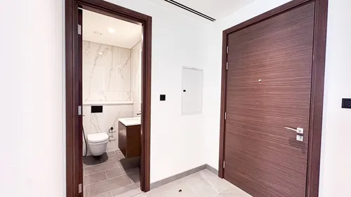 3 Bedrooms Apartment in The Crest Tower A