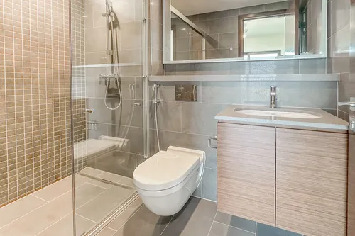 2 Bedrooms Apartment in The Crest Tower B