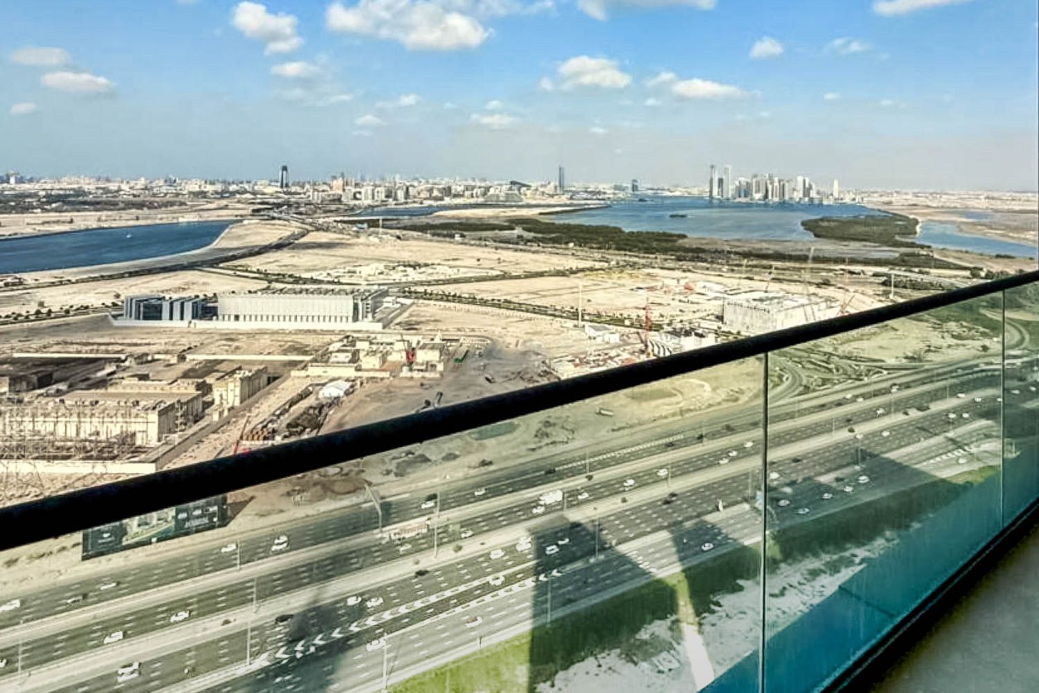 2 Bedrooms Apartment in Creek Vistas Grande