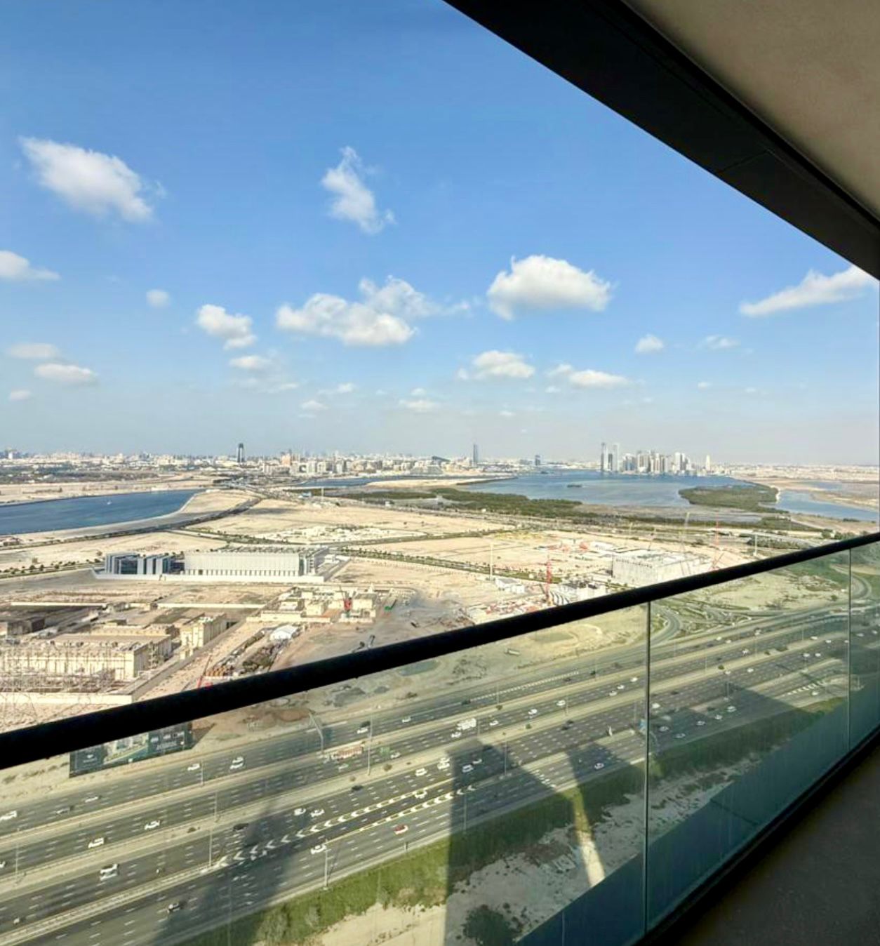 2 Bedrooms Apartment in Creek Vistas Grande