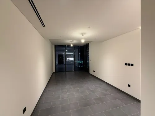 2 Bedrooms Apartment in The Crest Tower C