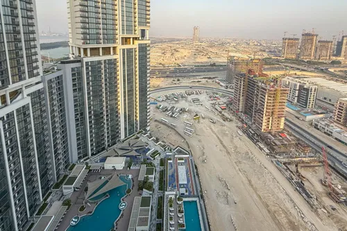 2 Bedrooms Apartment in The Crest Tower C