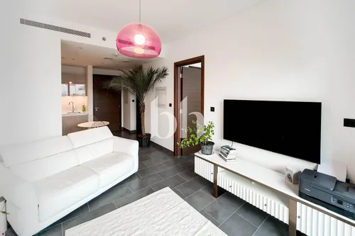 Family friendly | Contemporary | Pool view