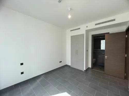 1 Bedroom Apartment in The Crest Tower C