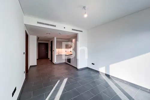 1 Bedroom Apartment in The Crest Tower C