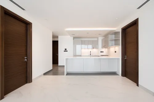 3 Bedrooms Apartment in The Crest Tower A