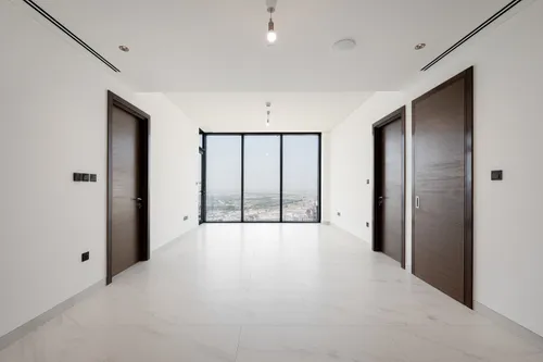 3 Bedrooms Apartment in The Crest Tower A