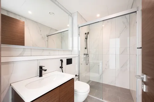 3 Bedrooms Apartment in The Crest Tower A