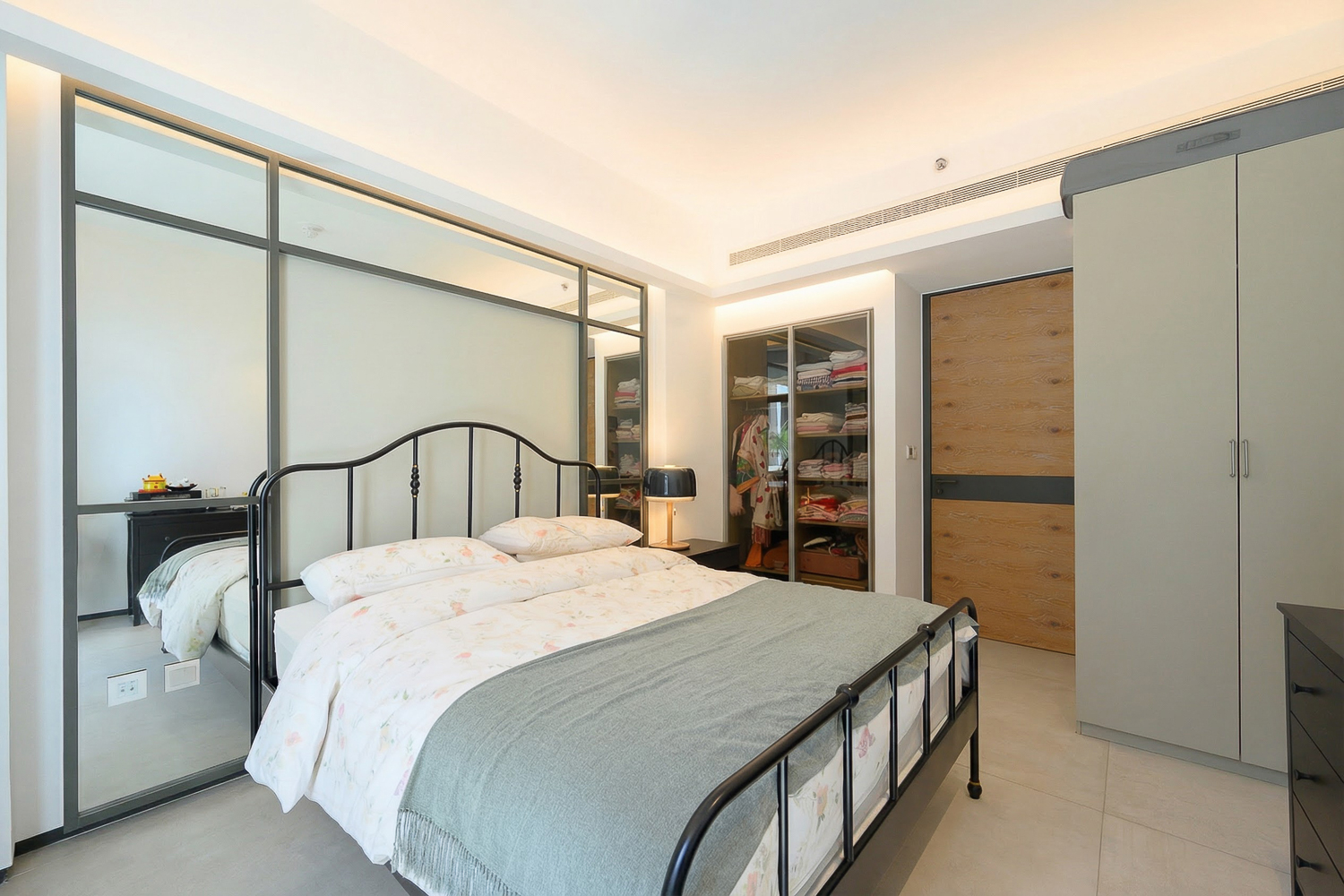 2 Bedrooms Apartment in The Terraces North