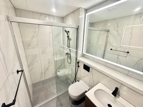 3 Bedrooms Apartment in The Crest Tower A