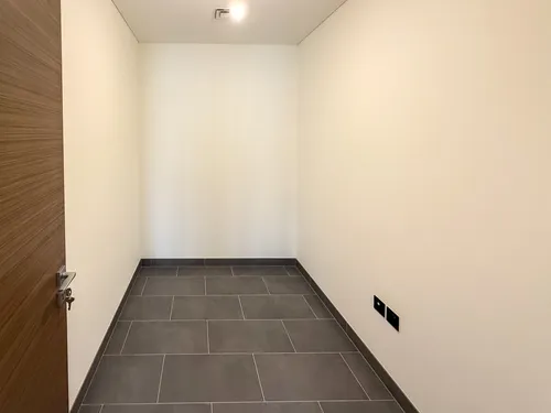 2 Bedrooms Apartment in The Crest Tower C