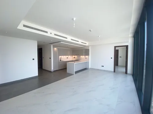 2 Bedrooms Apartment in The Crest Tower A