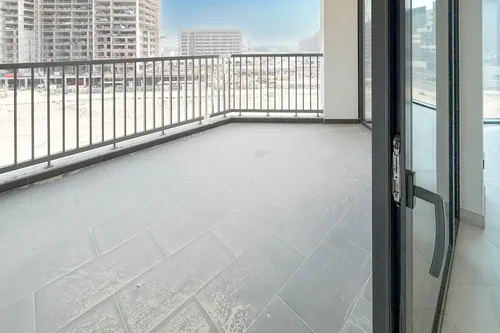 3 Bedrooms Apartment in The Crest