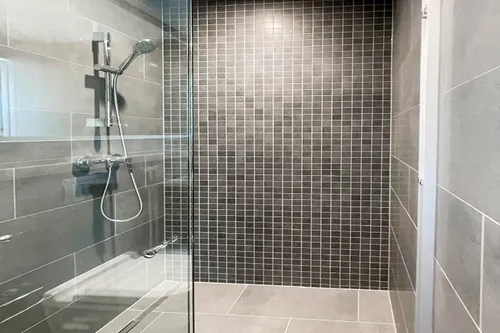 1 Bedroom Apartment in The Crest Tower B