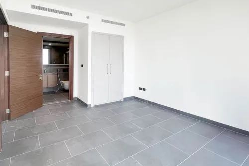 1 Bedroom Apartment in The Crest Tower B