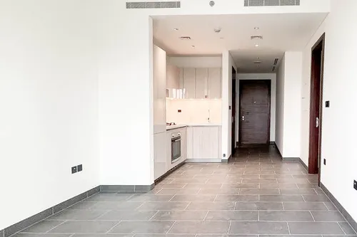 1 Bedroom Apartment in The Crest Tower B