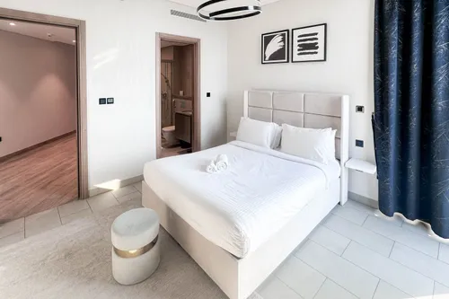 2 Bedrooms Apartment in Sobha Hartland Waves
