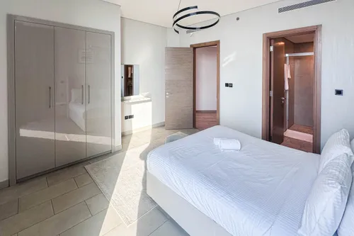 2 Bedrooms Apartment in Sobha Hartland Waves