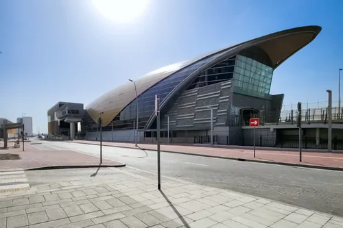  Apartment in Azizi Aura