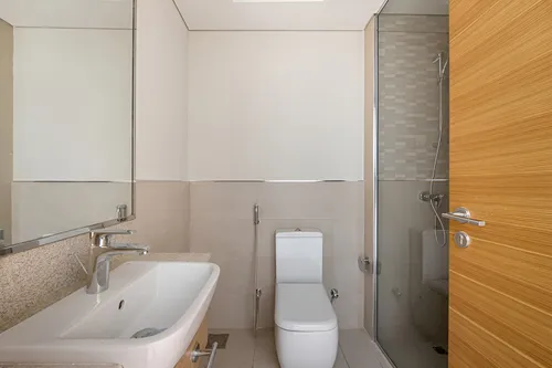  Apartment in Azizi Aura