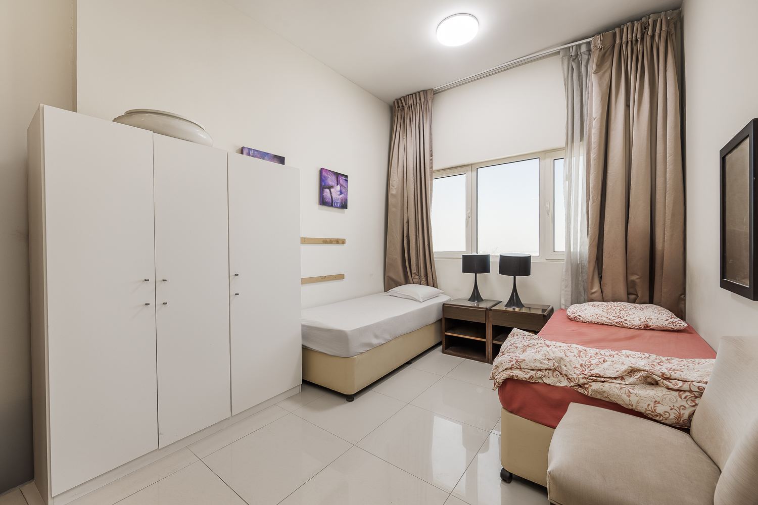 3 Bedrooms Apartment in Suburbia Tower 1