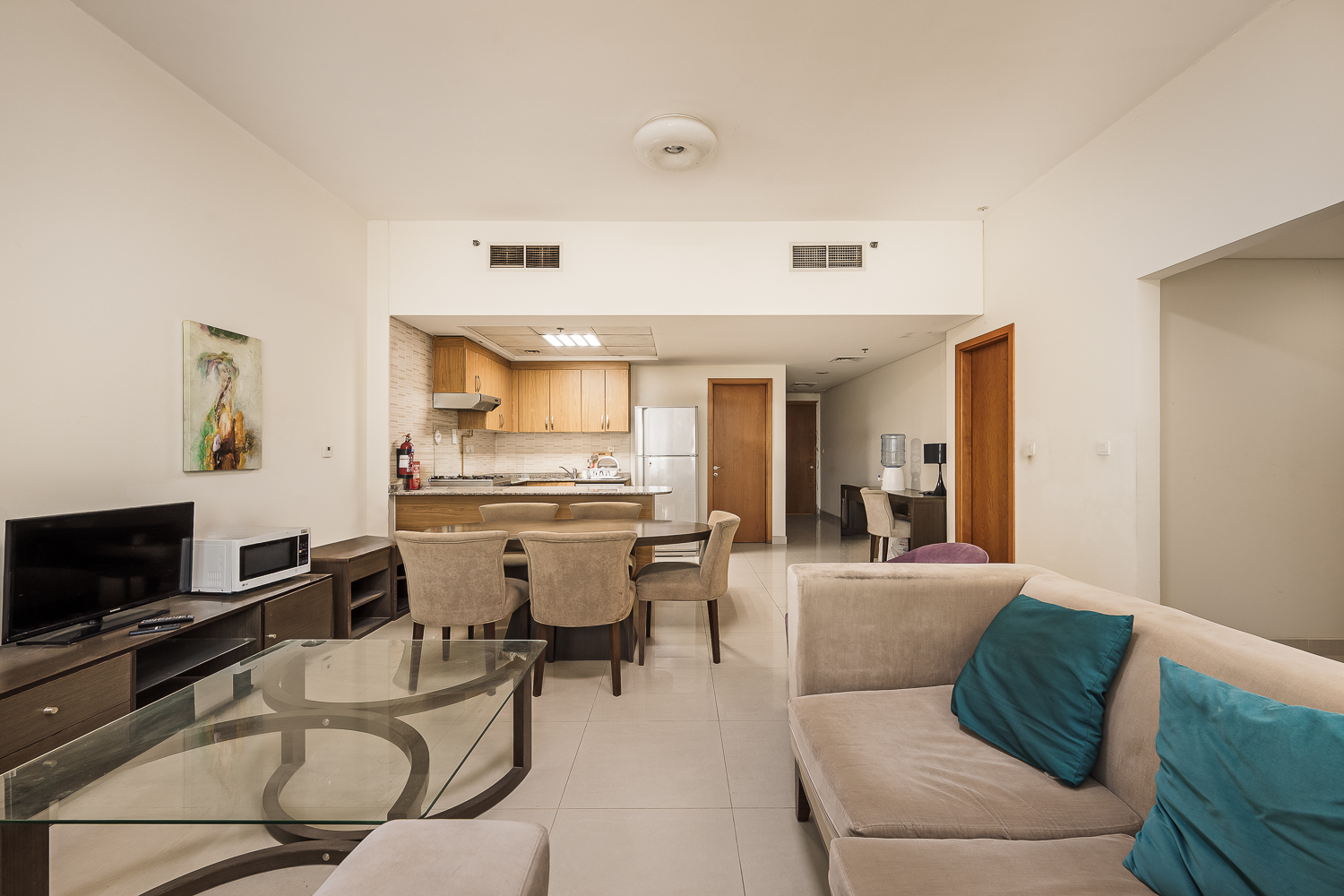 3 Bedrooms Apartment in Suburbia Tower 1